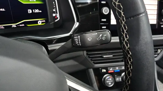 Volkswagen 7 1.5 TSI 2022 17