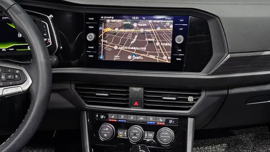 Volkswagen 7 1.5 TSI 2022 18