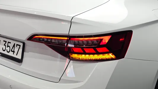 Volkswagen 7 1.5 TSI 2022 23
