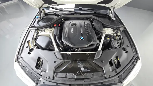 BMW 5 Series (G30) 540i xDrive M 2018 6