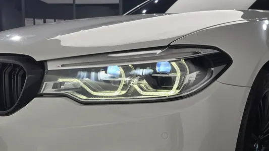 BMW 5 Series (G30) 540i xDrive M 2018 23