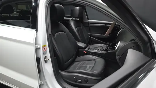 Audi A3 40 TFSI 2019 26