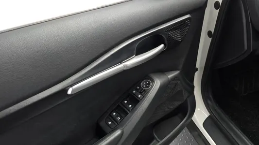 Kia Seltos 1.6 2WD 2020 18
