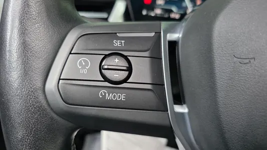 BMW 2 Series Tourer (U06) 218d 2022 27