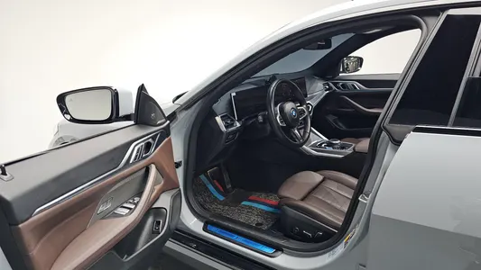 BMW i4 eDrive40 M 2024 9