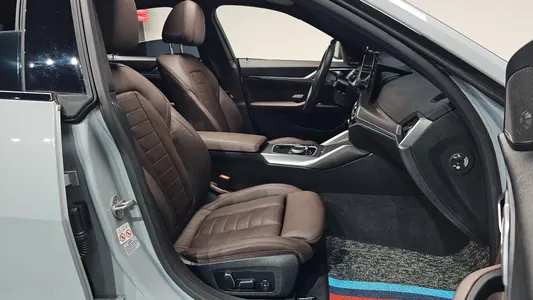 BMW i4 eDrive40 M 2024 11