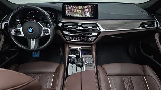 BMW 5 Series (G30) 530i M 2020 6