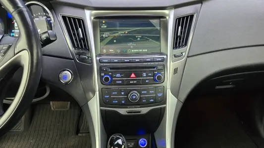 Hyundai 쏘나타 하이브리드 2.0 2013 14