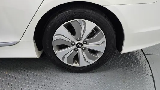 Hyundai 쏘나타 하이브리드 2.0 2013 21