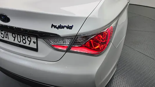 Hyundai 쏘나타 하이브리드 2.0 2013 23