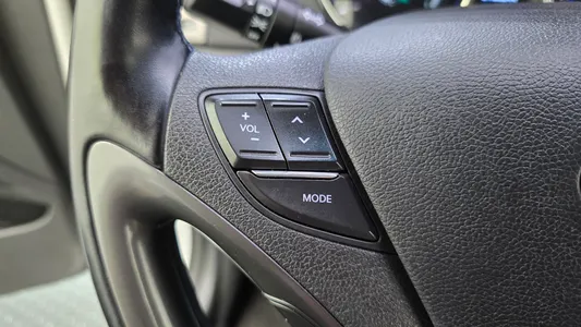 Hyundai 쏘나타 하이브리드 2.0 2013 31