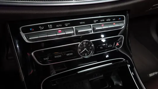 Mercedes-Benz CLS-Class C257 CLS300d AMG Line 2019 16