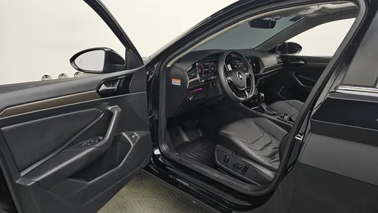Volkswagen 7 1.4 TSI 2021 10