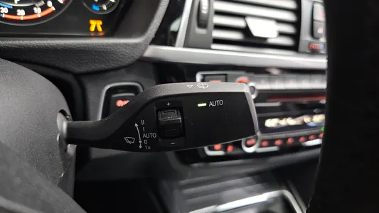 BMW 3 Series GT (F34) GT 320d 2020 29
