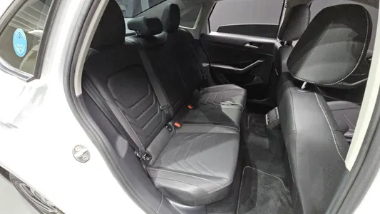 Volkswagen 7 1.4 TSI 2021 11