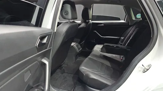 Volkswagen 7 1.4 TSI 2021 12