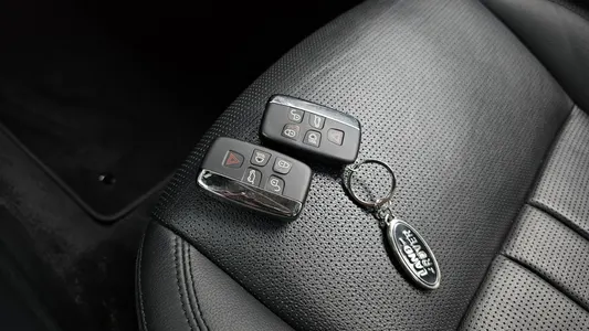 Land Rover 디스커버리 스포츠 2.0 TD4 SE (150) 2018 26