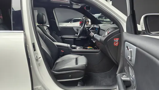 Mercedes-Benz GLB-Class X247 GLB200 d 2021 11