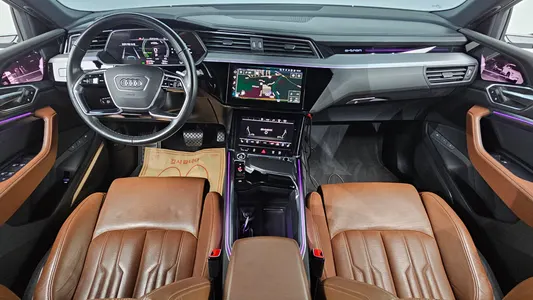 Audi e- 55 2021 7
