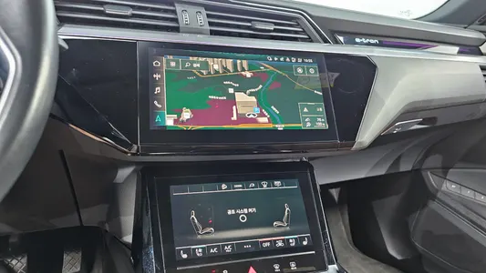 Audi e- 55 2021 12