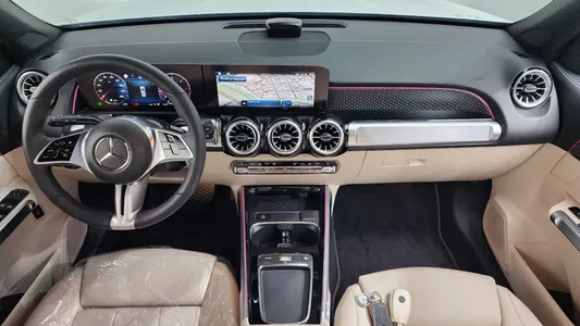 Mercedes-Benz GLB-Class X247 GLB200 d 2024 7