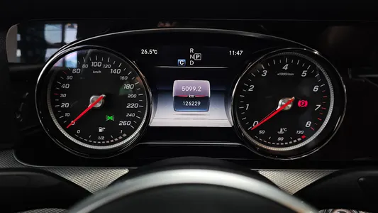 Mercedes-Benz E-Class W213 E300 2019 8