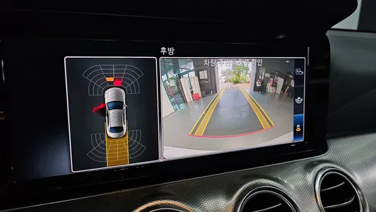Mercedes-Benz E-Class W213 E300 2019 15