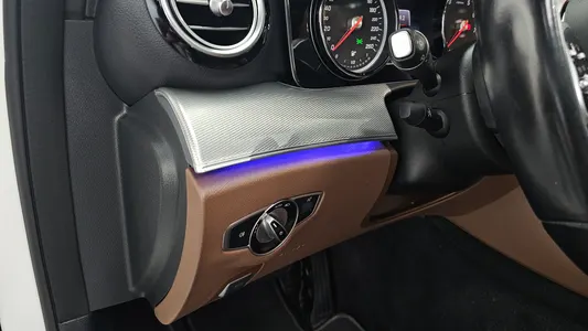 Mercedes-Benz E-Class W213 E300 2019 18