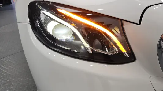 Mercedes-Benz E-Class W213 E300 2019 22