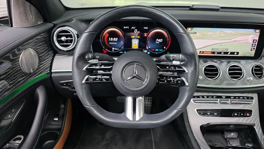 Mercedes-Benz E-Class W213 E350 4MATIC AMG Line 2022 13