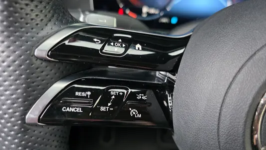 Mercedes-Benz E-Class W213 E350 4MATIC AMG Line 2022 19
