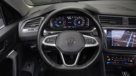 Volkswagen 2 2.0 TDI 4 2021 13
