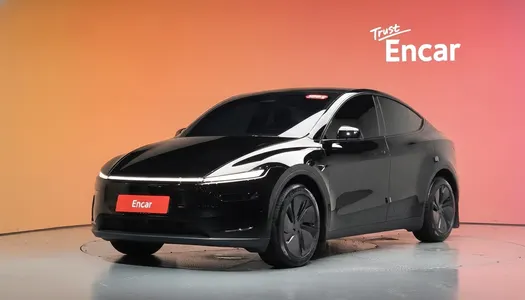 Tesla Y AWD 2026