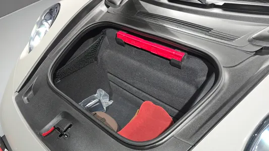 Porsche 911 (992) S 2024 6
