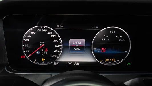 Mercedes-Benz E-Class W213 E300 2019 8
