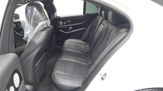 Mercedes-Benz E-Class W213 E300 2019 11