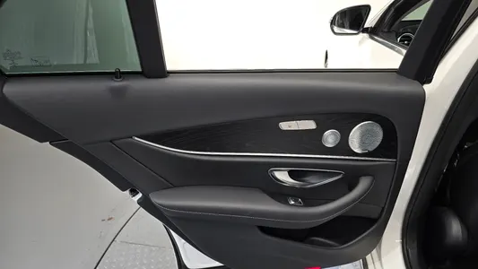 Mercedes-Benz E-Class W213 E300 2019 25