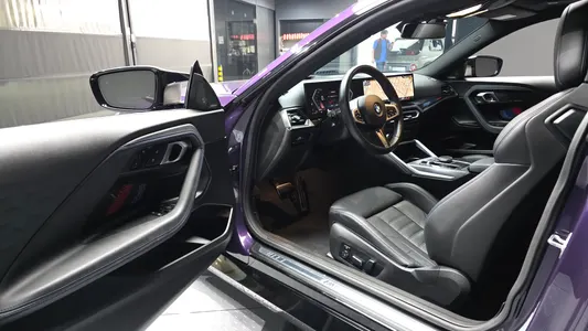 BMW 2 Series (G42) M240i xDrive 2024 9