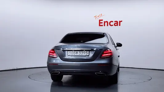 Mercedes-Benz E-Class W213 E250 2019 4
