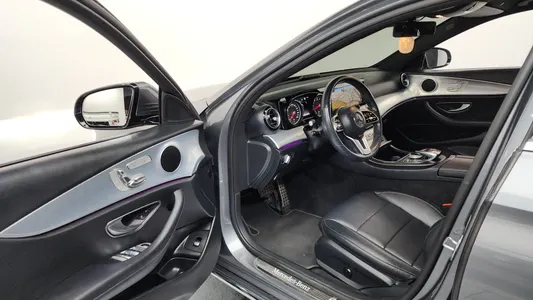 Mercedes-Benz E-Class W213 E250 2019 10
