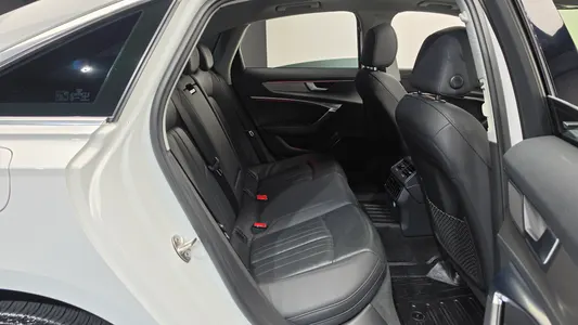 Audi A6 (C8) 45 TFSI 2019 11