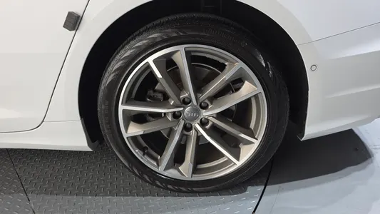 Audi A6 (C8) 45 TFSI 2019 21