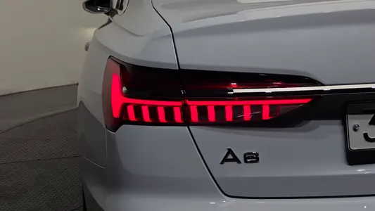 Audi A6 (C8) 45 TFSI 2019 23
