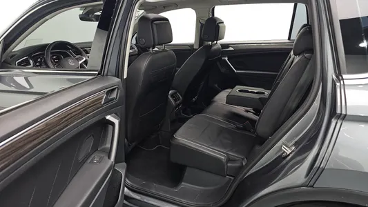 Volkswagen 티구안 올스페이스 2.0 TSI 2023 11