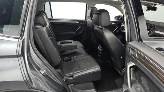 Volkswagen 티구안 올스페이스 2.0 TSI 2023 12