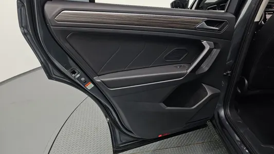 Volkswagen 티구안 올스페이스 2.0 TSI 2023 25