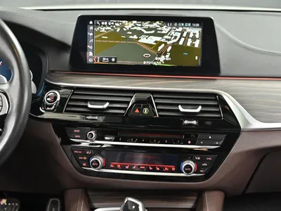 BMW 5 Series (G30) 530i xDrive M 2017 14