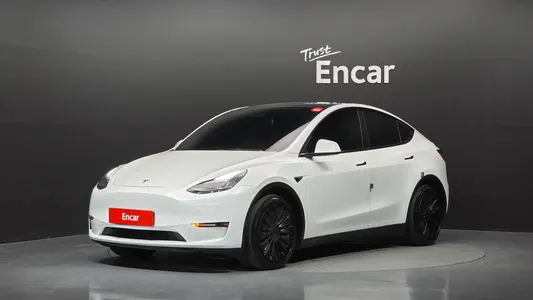 Tesla Y AWD 2021