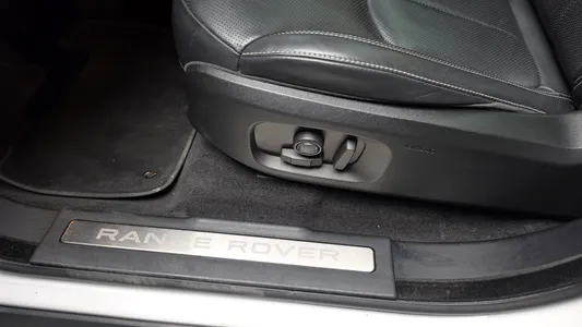 Land Rover 레인지로버 이보크 2.0 TD4 HSE 2019 32