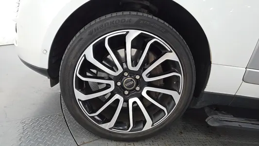 Land Rover 4 4.4 SDV8 AB 2015 5